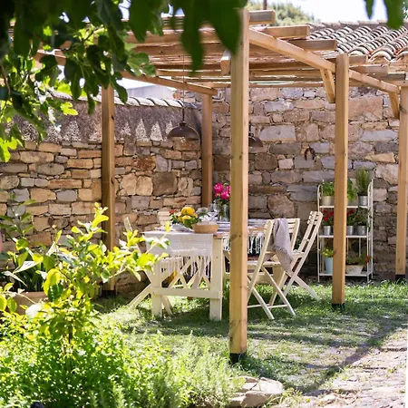 Prázdninový dům Bissantica, Heritage And Charm In Rural Sardinia Lunamatrona