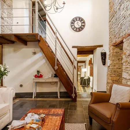 Casa vacanze Bissantica, Historic In The Heart Of Sardinia *