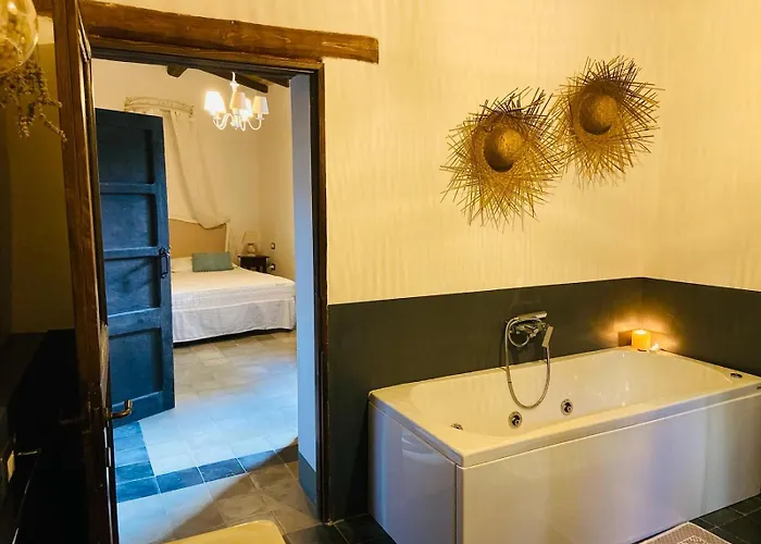 Сasa de vacaciones Bissantica, Heritage And Charm In Rural Sardinia